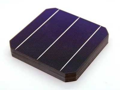 太阳能电池片都有什么金属（太阳能电池片是电池吗）
