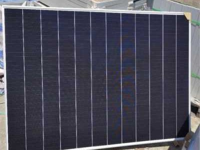叠瓦太阳能板是什么意思（叠瓦太阳能板比普通的贵吗）